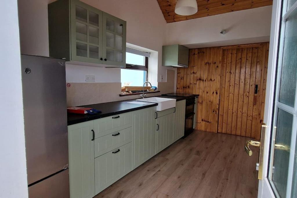 Sunriseview Cottages Wicklow Exterior photo